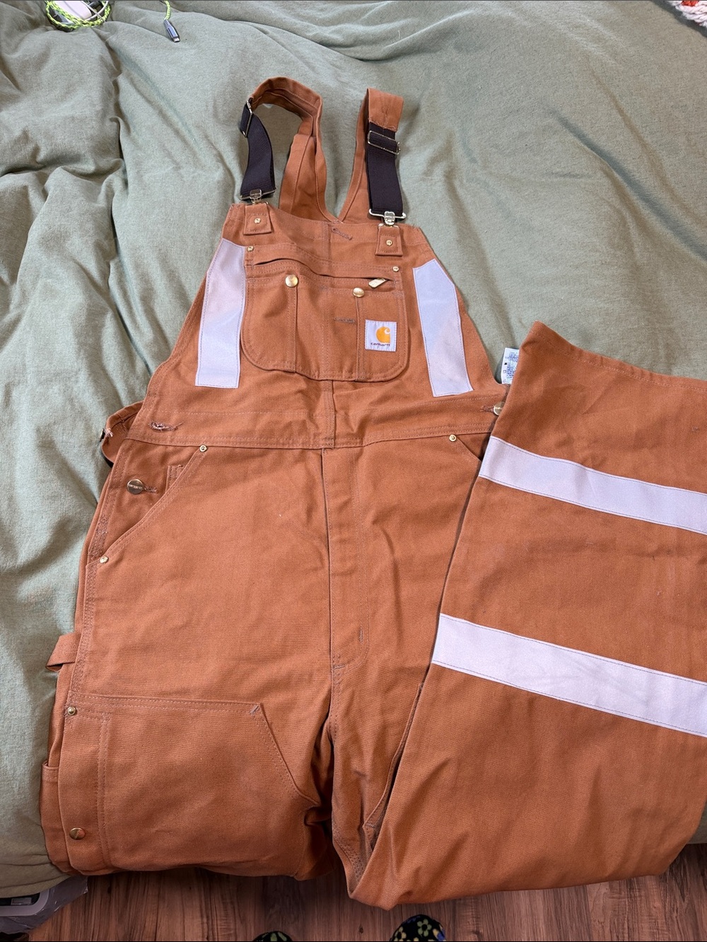 Men’s Carhartt work bibs with high vis reflective